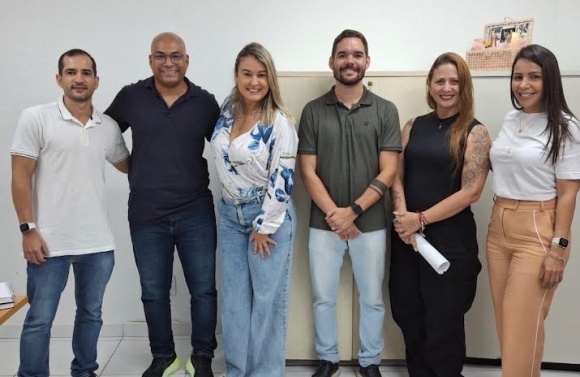 Kitty Lima realiza visita à Unidade de Zoonoses de Nossa Senhora do Socorro