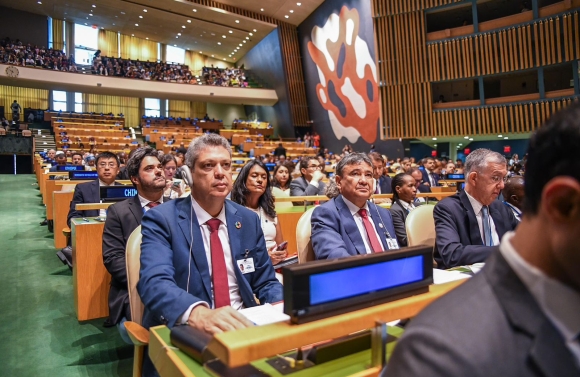 Márcio Macêdo apresenta compromissos do Brasil na ONU e defende reforma do sistema global de financiamento aos países em desenvolvimento