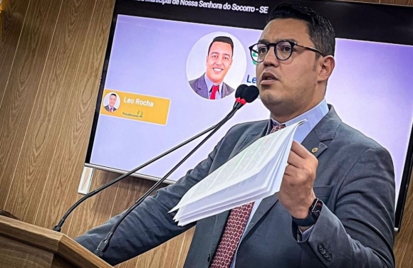 Vereador de Socorro quer convocar Enock Ribeiro e radialista pede afastamento do secretário