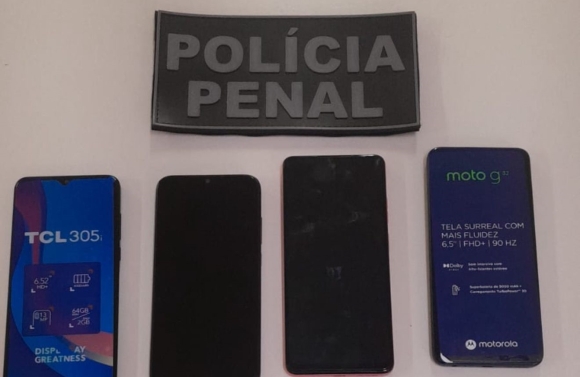 Polícia Penal apreende celulares que seriam entregues no Copemcan