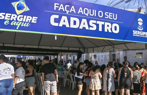Governo assina ordens de serviços, através da Deso, para ampliar o abastecimento de Porto da Folha e região