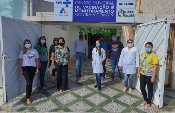 Prefeitura de Cedro realiza dia D de vacinação contra Covid-19