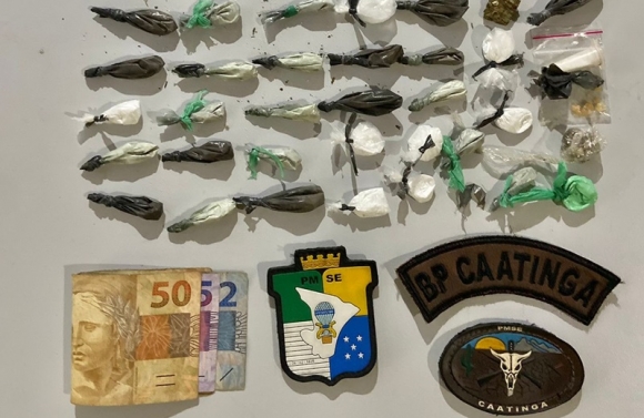 Polícia Militar apreende drogas em Nossa Senhora da Glória