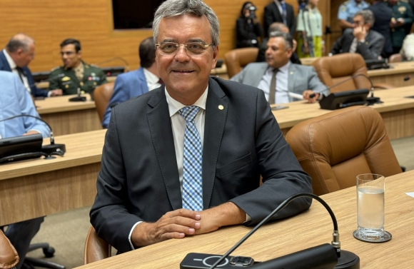 Luciano Pimentel faz convite para sessão especial em celebração ao Dia de Conscientização do Autismo