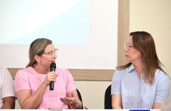 Resíduos sólidos: Deputada Katarina e Fames reúnem prefeitos para debater cenário