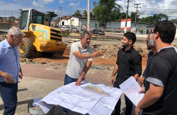 Juca recebe prêmio de “Prefeito Construtor” por investimentos em Laranjeiras