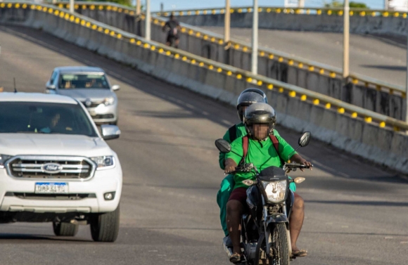 Detran-SE alerta para licenciamento de veículos com placas final 0 até 29 de novembro