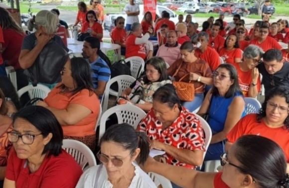 Rede estadual: professores anunciam paralisação nos dias 22, 23 e 24