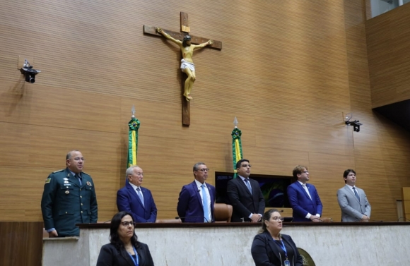 Deputados e governador oficializam abertura dos trabalhos legislativos