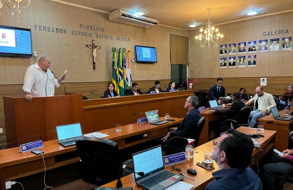 Vereadores assinam moção solicitando curso de Direito na UFS Laranjeiras