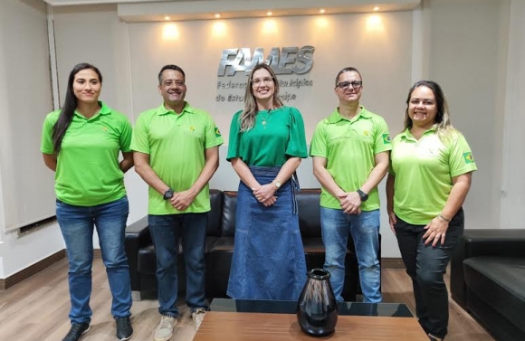 FAMES recebe integrantes do Projeto Rondon