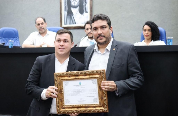 Presidente Ivan Sobral é homenageado pela Câmara Municipal de Itabaiana pela realização do Sealba Show