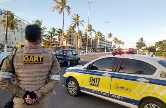 Réveillon 2025: bloqueio na avenida Santos Dumont inicia às 17h