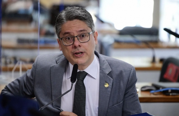 Alessandro tenta impedir divulgação da pesquisa VOX, mas perde na Justiça Eleitoral