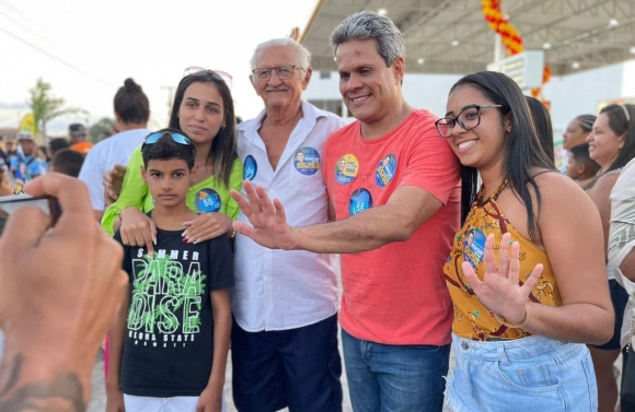 Juca comemora vitória de Fábio e agradece às lideranças e ao povo de Laranjeiras pelo apoio