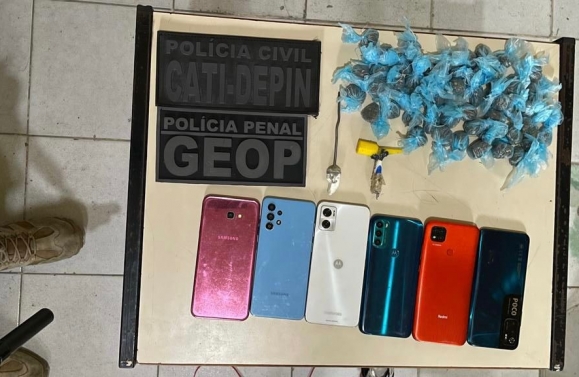 Operação Ponto de Parada: Celulares e drogas são apreendidos em cela de investigado em presídio da Bahia