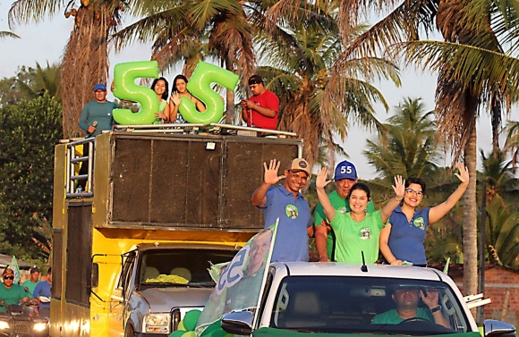 Grande carreata de Iara Martins evidencia rumo certo à vitória em Pacatuba