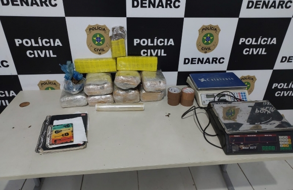 Denarc apreende 11kg de maconha ‘skunk’ em ponto de venda de drogas em Socorro