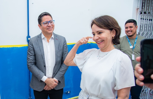 Emília e Ricardo visitam instituição na qual destinaram recursos das Emendas Impositivas