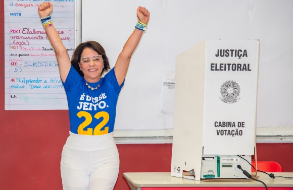 Emília Corrêa é a primeira mulher eleita prefeita de Aracaju