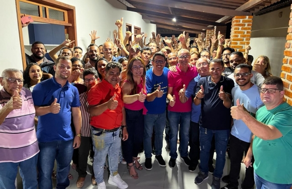 Prefeito Júnior Macarrão anuncia equipe de pré-candidatos para as eleições municipais de 2024 em Santa Rosa de Lima