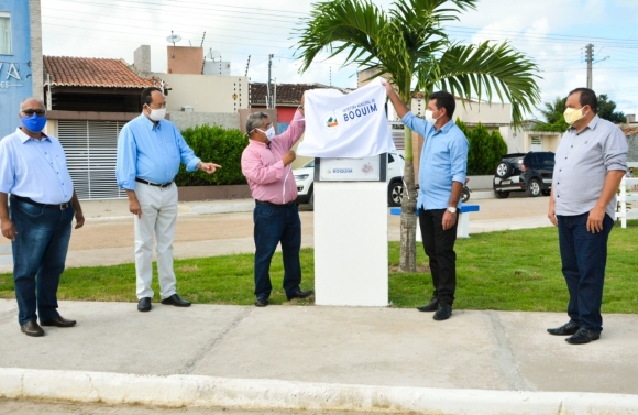 Prefeitura de Boquim entrega obras de pavimentação e construção de praças no Conjunto Donana